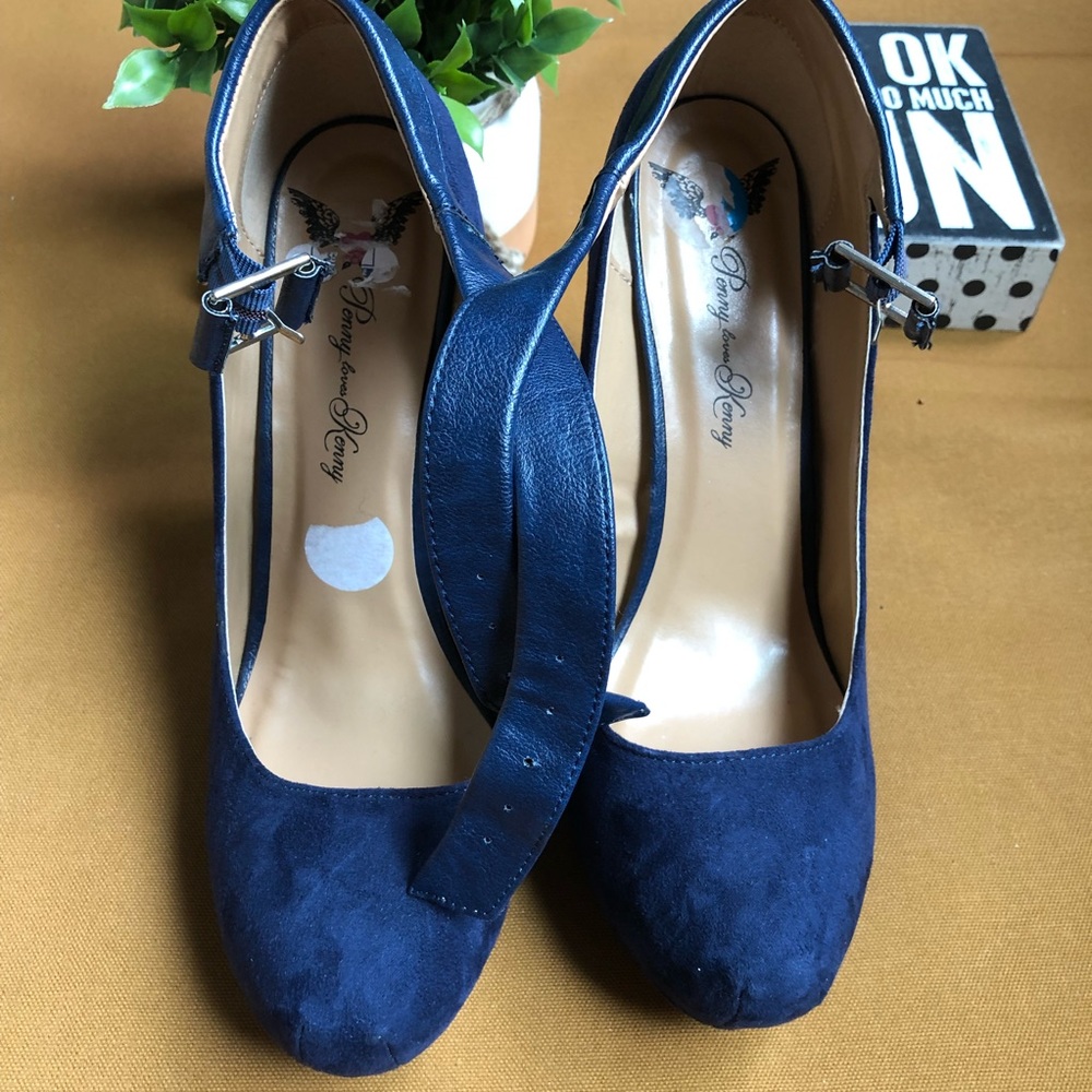 Blue Heels! - Picture 3 of 4